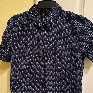 Vineyard Vines Kids Button Down Firecracker Shirt in Navy and White